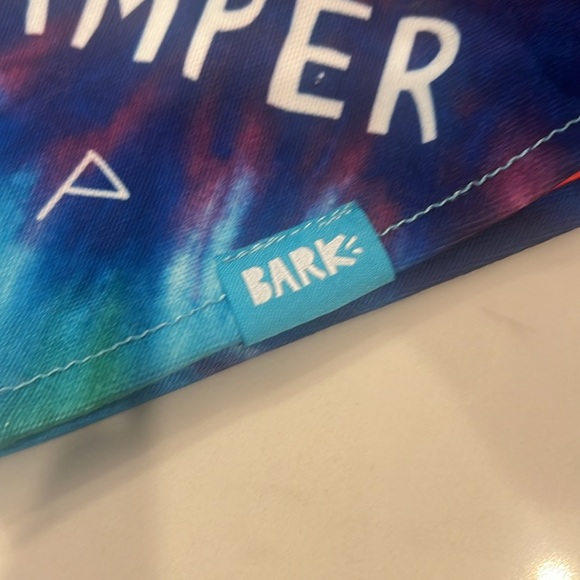 🆕 3/for $20 in a BUNDLE  Bark Box “ Bandana - Rama Flip flops” - Picture 12 of 17